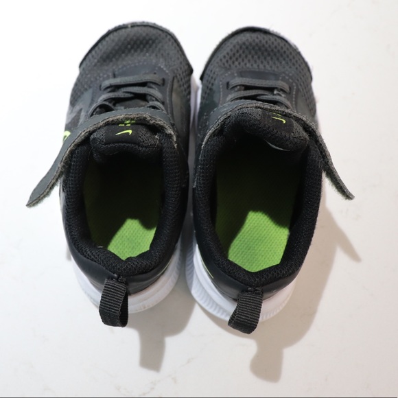 Nike Downshifter Sneakers Black & Green Size 8C - Picture 5 of 8